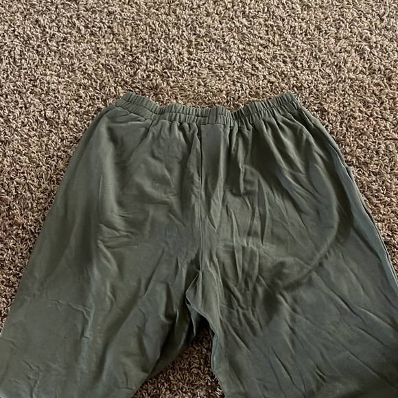 Army green sweatpants - Picture 3 of 3